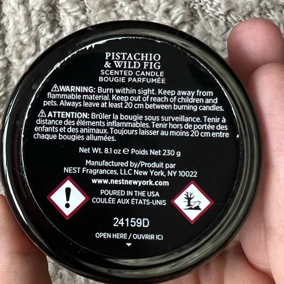 NEST 8oz Candle Pistachio & Wild Fig - Picture 4 of 4